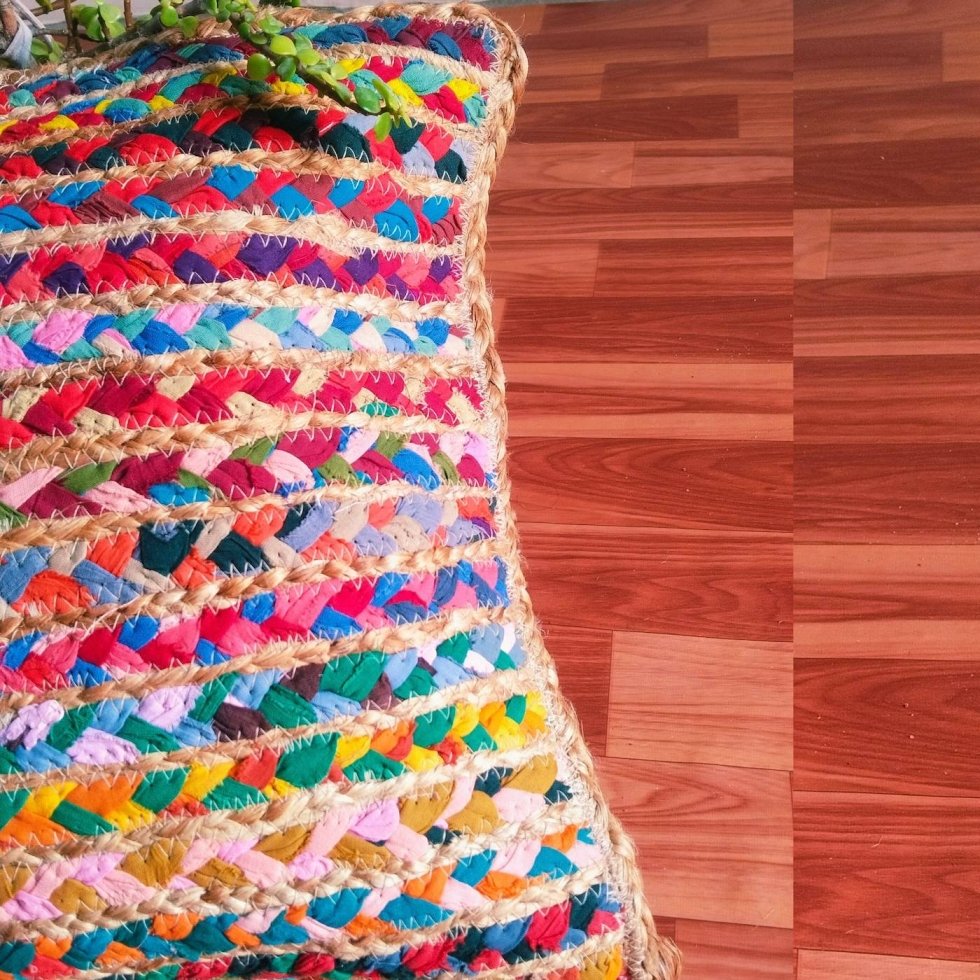 Set di cuscini in iuta intrecciati colorati di chindi - immagine 3