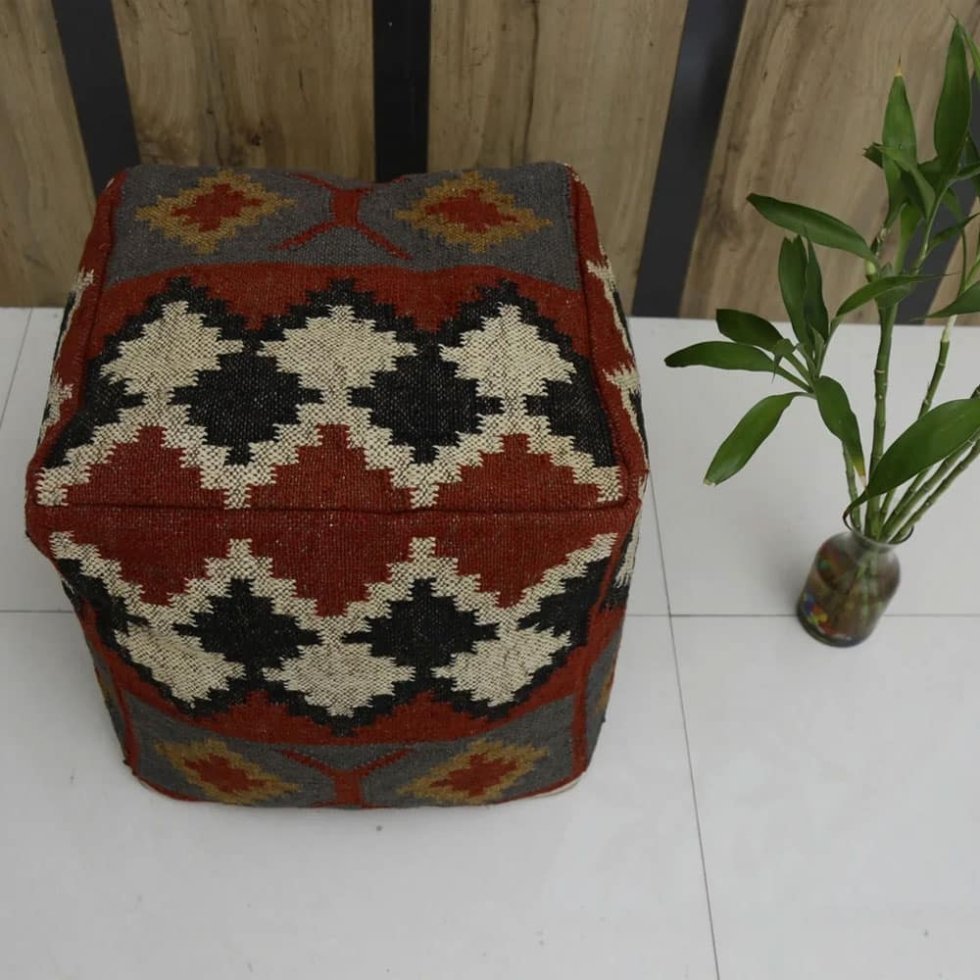 Pouf kilim orientale in lana e iuta - immagine 2