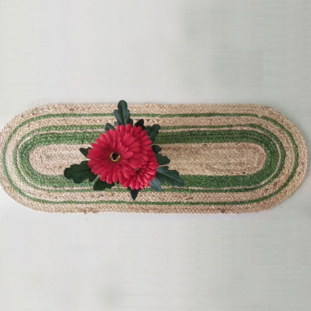 Runner da tavola e tovagliette ovali in iuta con finiture verdi Runner da tavola e tovagliette ovali in iuta con finiture verdi - immagine 3